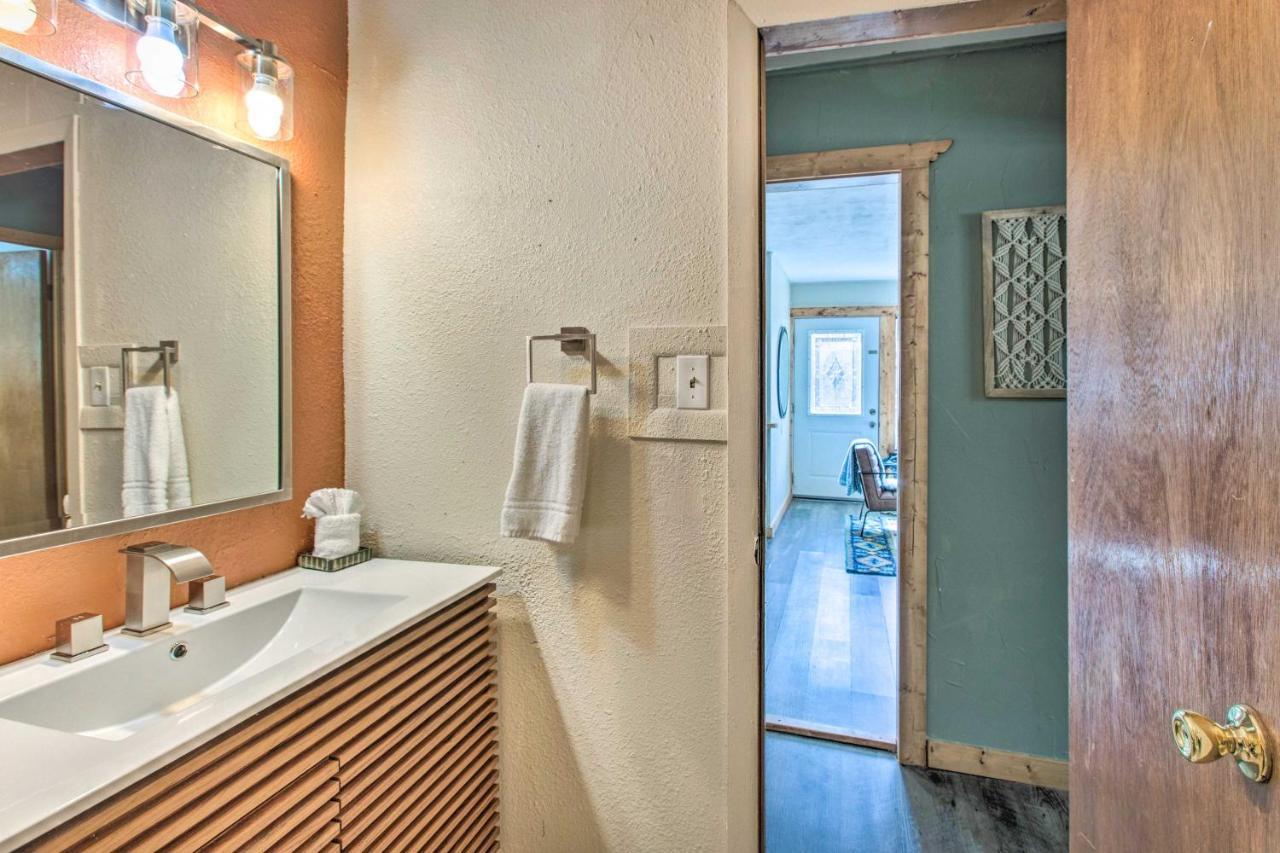 Cozy Red River Condo - Walk To Chair Lift! Bagian luar foto